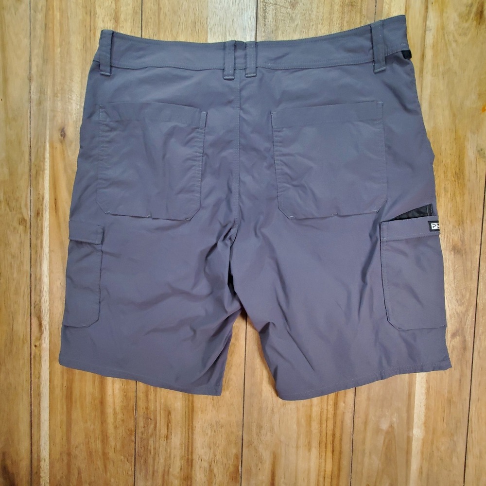 Pelagic Cargo Shorts Mens 36 Grey High Performance Fishing Outdoor Utility - Picture 4 of 6